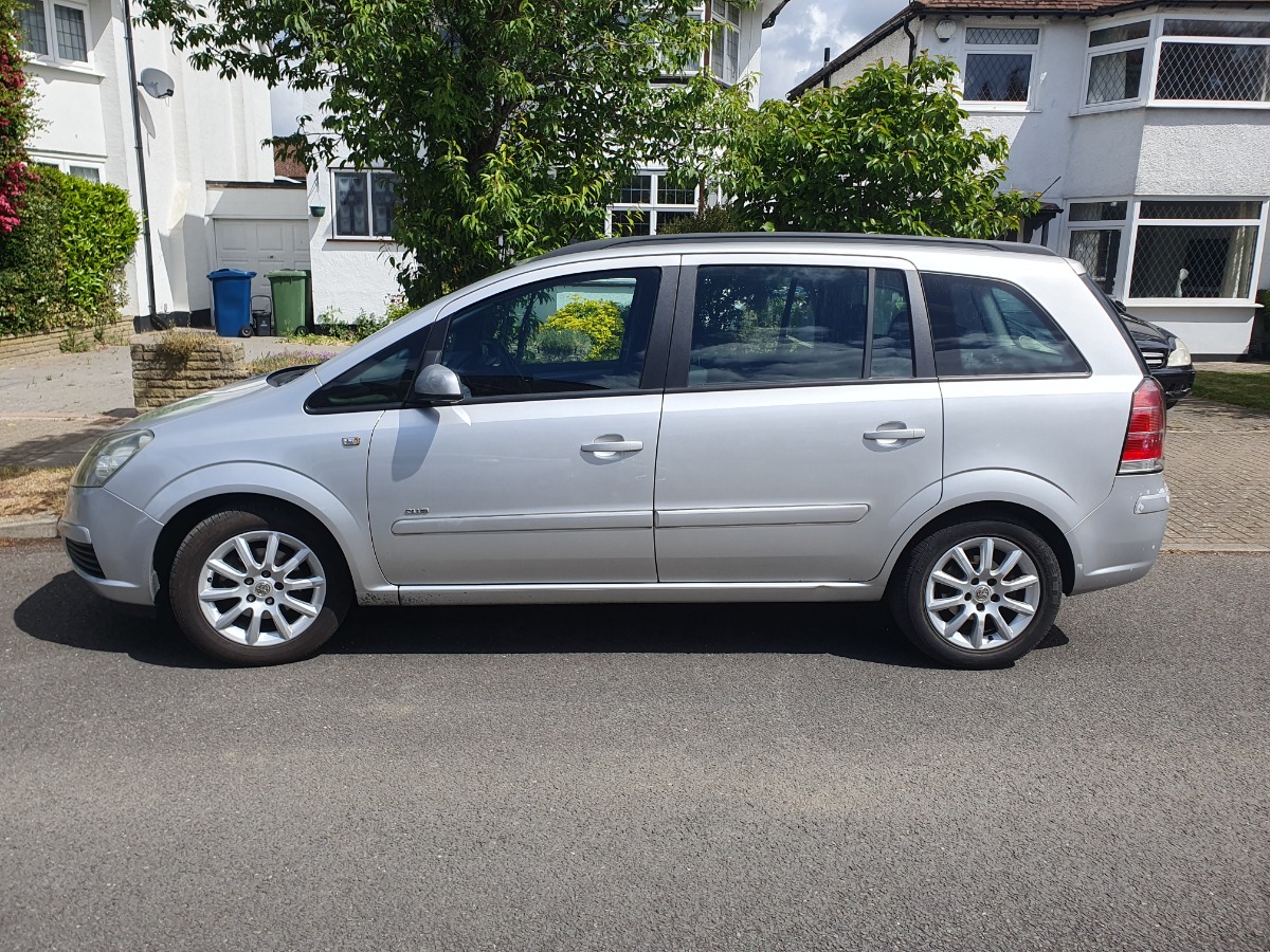 2006 Vauxhall Zafira Image 2